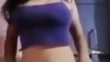 Beautiful Cute Sexy Indian Girl 3 Clips Part 3