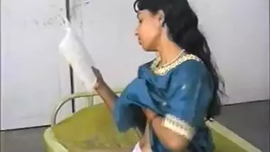 Housewife From India Reading Sex Stories Masturbating