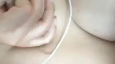 Bong babe xposing on cam & recording