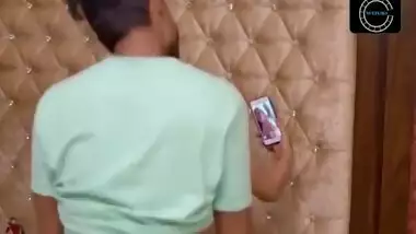 Indian Bhabhi, Desi Bhabhi And Indian Desi Bhabhi In Doctor Ke Ghar Jakar Kari Chudai Video Call Karke