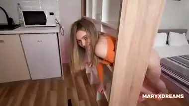 Hot Step Sister stuck in the shelf and was fucked in ass