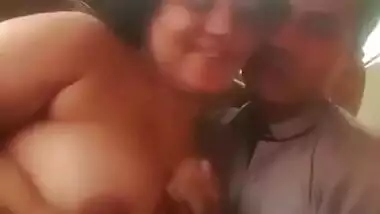 Paki Bhabhi housewife with Dirivr