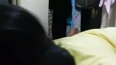 Desi aunty sucking dick