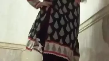 Sexy Paki Wife Teasing And Showing