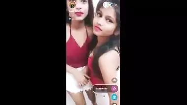 Sona Janu Desi Bhabi Having Fun in Tango Live