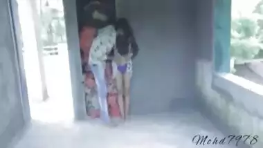 Indian Teen’s Terrace Sex And Hot Blowjob Video