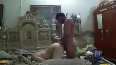 indian guy fucking indian bitch in doggy style part 1-1