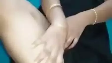 Desi girl nude show