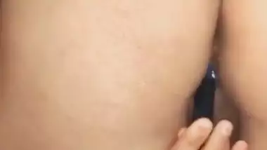 Big ass Indian girl fingering show big boobs