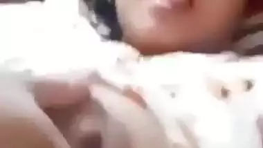 Desi Married Sexy Bhabi Showing