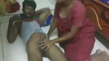 Pati Ke Dost Akar Kari Bhabhi Ki Chudai - Desi Bhabhi, Indian Desi Bhabhi And Indian Bhabhi