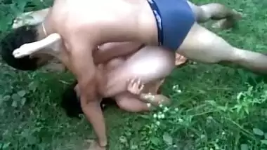 Desi Outdoor Fuck In Jungle