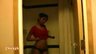 Nude photoshoot of sexy Divya in the shower