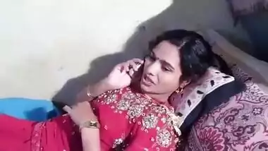 Beautiful aunty make out movie