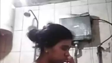 Lankan Black Girl Bathing