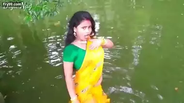 Bengali Hot tiktoker Diya nag sexy dance