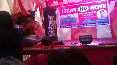 Indian Record Dance Video Pussy Licking On Stage