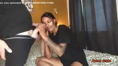 Jo ladka ladki ka chuchi pita hai indian sex videos on Xxxindiansporn.com