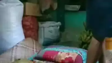 Shop owner fucking bhabhi viral sex videos