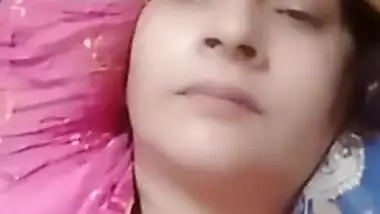 Paki wife Showing Her Nude Body