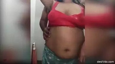 Oil Massage Xxx Mom And Son And My Moshi - Dise xxx vido indian sex videos on Xxxindiansporn.com