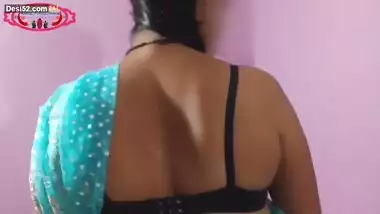 Devar ki bhabhi ki seksee indian sex videos on Xxxindiansporn.com