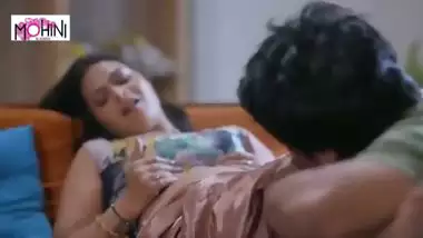 Indian beautiful teacher seducing her student to fuck her pussy