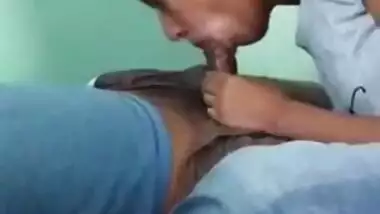 Yogasanxxx - Sexy kerala gf superhot headjob and fingered in jeans indian sex video