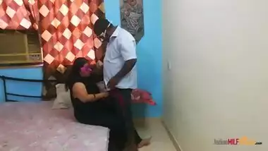 Indian bhabhi hard fucking sex with ex lover in absence of her husband