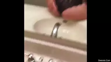 Homemade bathroom Blowjob