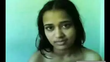 Sexy northindian gets naked and shows to bf