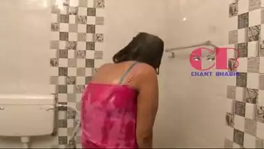 380px x 214px - Hd indian bhabhi shower porn bulging big boobs nipple indian sex video