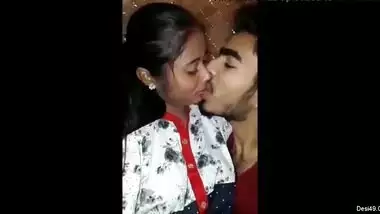 Xxxxxxxxxxxxx Tubeit Hdporn - Excited desi couple seductively makes out giving start to xxx affair indian  sex video