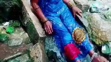 Sexy Tamil Bhabi Nipples Visible though dress