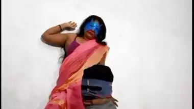DESI COUPLE PUSSY LICKING