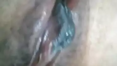 Indian woman shamelessly flashes her XXX tits and sex vagina in close-up