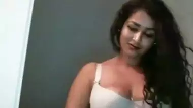 Desi Bhabi plays with her wet pussy - Maya