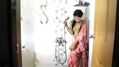 mumbai teen on jalta hai badan