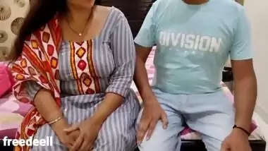 Dost ki Maa Chod di. Hindi XXX video