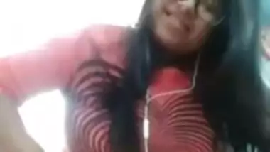 Hot Indian Girl fingering pussy video call with lover