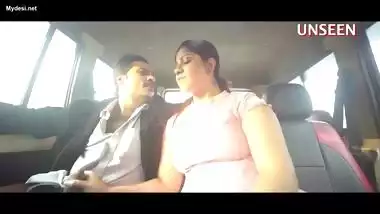 Hard sex in car with sexy girlfriend 1