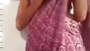 DESI TEEN COLLAGE HOT SEXY SHOWING HER TO BOYFRIEND 2 VID PART 2