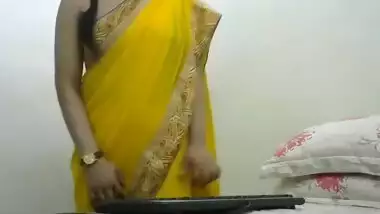 Indian Camgirl Mina 03