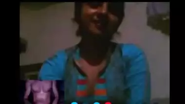 Sexy Pakistani Girl’s Skype Sex With White Guy