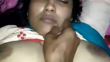 Beautiful Married Bhabi Fuking At Night Full Clip