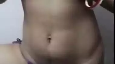 Indian whore exposes her really huge sex boobies with XXX nipples