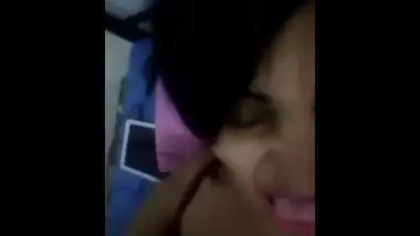 Delhi girl makes solo mms sex tape for her boyfriend