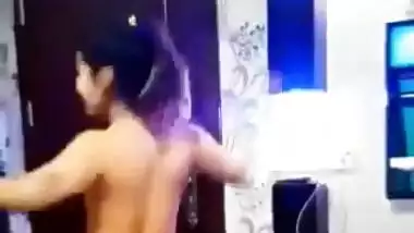 Xxx Yuong Girl Six Ful Hd Compoz In - Paki girl nude dancing mms indian sex video