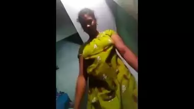 cochin wife filmed changing sari