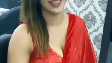 Xxx3xvidio - Bollywood actress hot cleavage in saree indian sex video